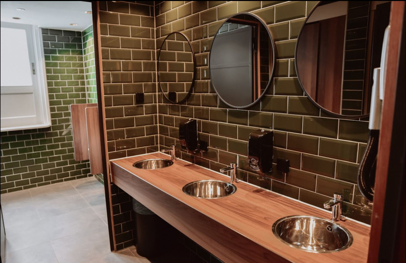 Bathroom 5, Durty Nelly's Inn, Amsterdam