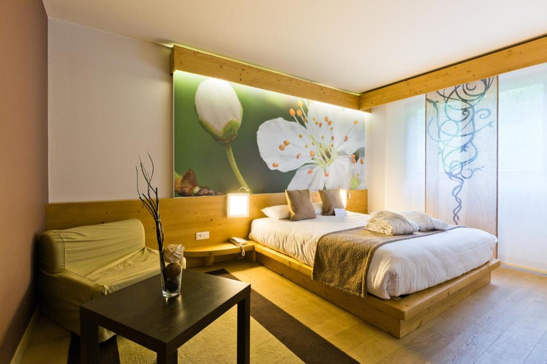 Bedroom 2, Logis La croix de Savoie, Haute-Savoie