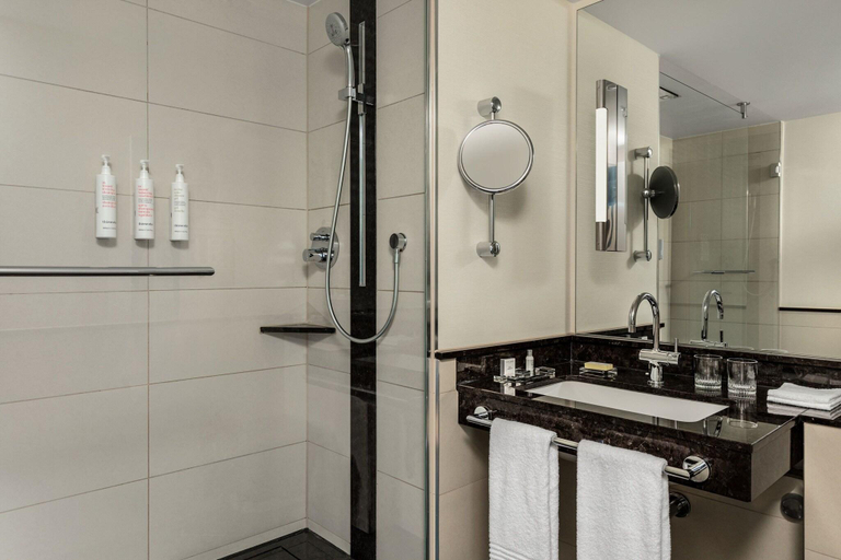 Bathroom 5, Marriott Hotel Berlin, Berlin