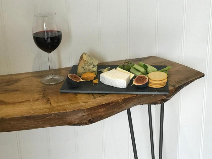 Food & Drinks 4, Aberaeron Pods Luxury Accommodation, Ceredigion