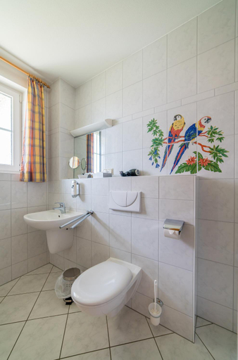Bathroom 2, Appartement-Hotel-Anlage Tannenpark, Harz
