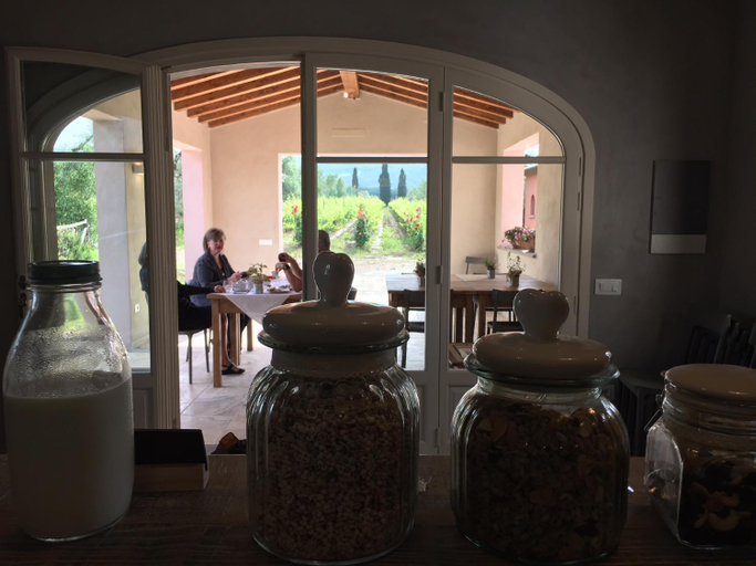 Others 5, Agriturismo Tra gli Ulivi, Chiappini Winery, Livorno