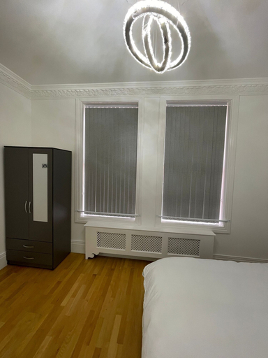 Bedroom 2, Charming 1-bed Apartment in Wolverhampton, Wolverhampton