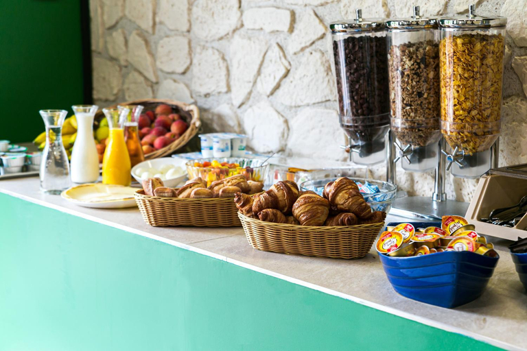 Food & Drinks 4, Hotel du Pont, Pyrénées-Atlantiques