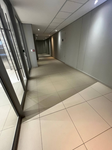Others 5, Standard Apartment, Very Cosy and Stylish Suitable for a Romantic Outing, City of Johannesburg