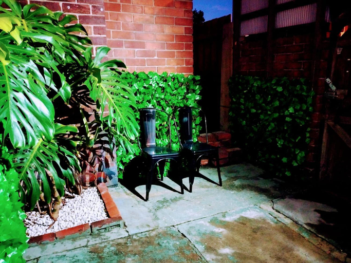 View 4, Richmond Private Rooms - 151 Hoddle Homestay, Melbourne