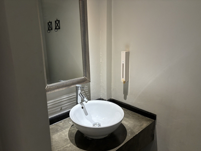 Bathroom 5