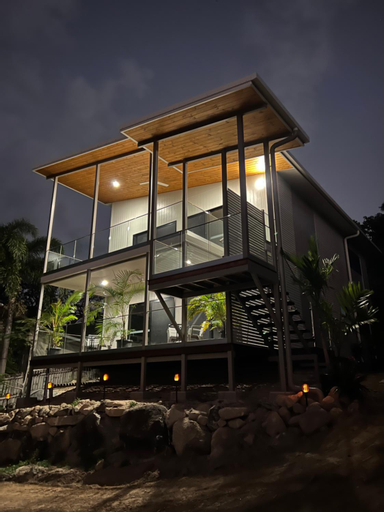 The Frangipani Suite - One bedroom apartment in Cooktown, Cook