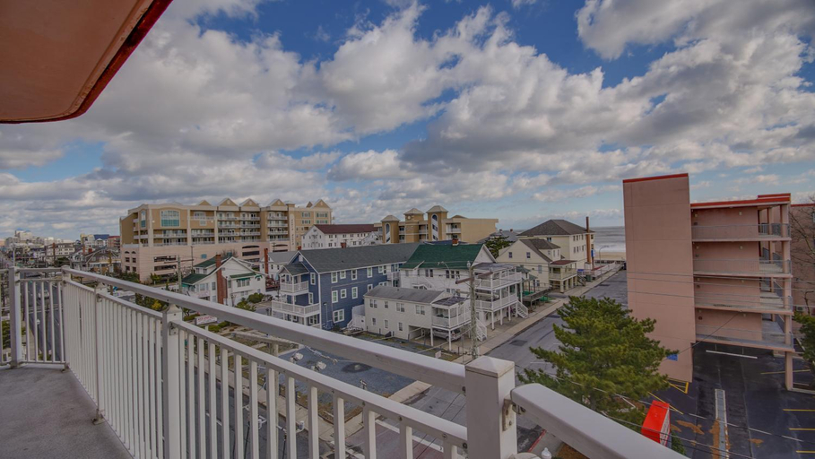 Others 5, Americana Princess Suites/Condos, Worcester