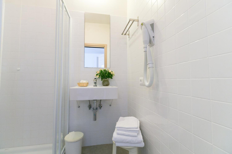 Bathroom 4, Colonna, Venezia