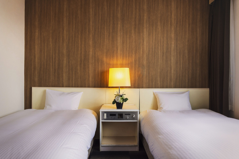 Bedroom 27