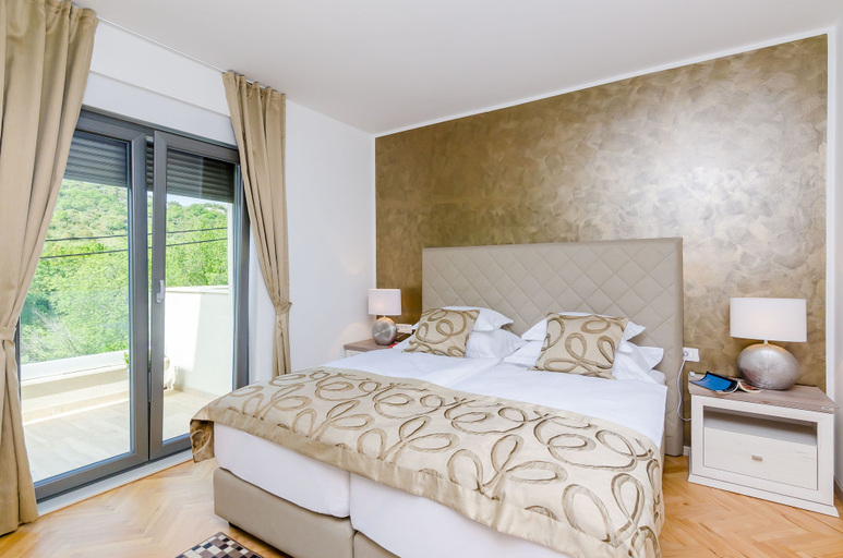 Bedroom 2, Villa Dolores Apartments, Pojezerje