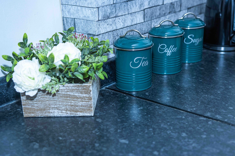 Coffee and/or coffee maker 3, Dudley 3bedroom Home-perfect for Long & Short Stay, Dudley