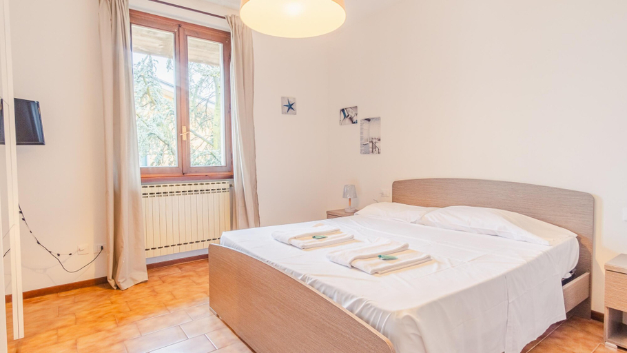 Others 4, Villa Quantum Sole - Italian Homing, Brescia