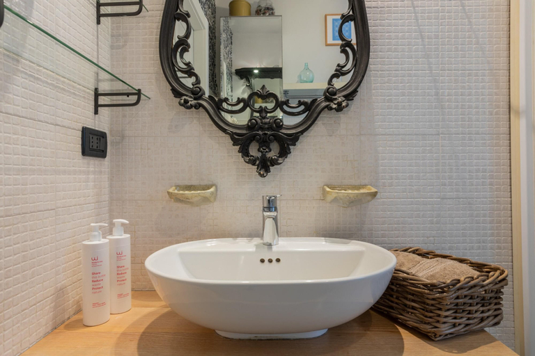 Bathroom 5, Dora Apartment by Wonderful Italy, Torino