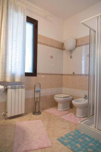 Bathroom 5, Bed And Breakfast Eden Green, Sassari