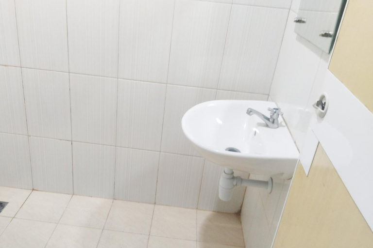Bathroom 6