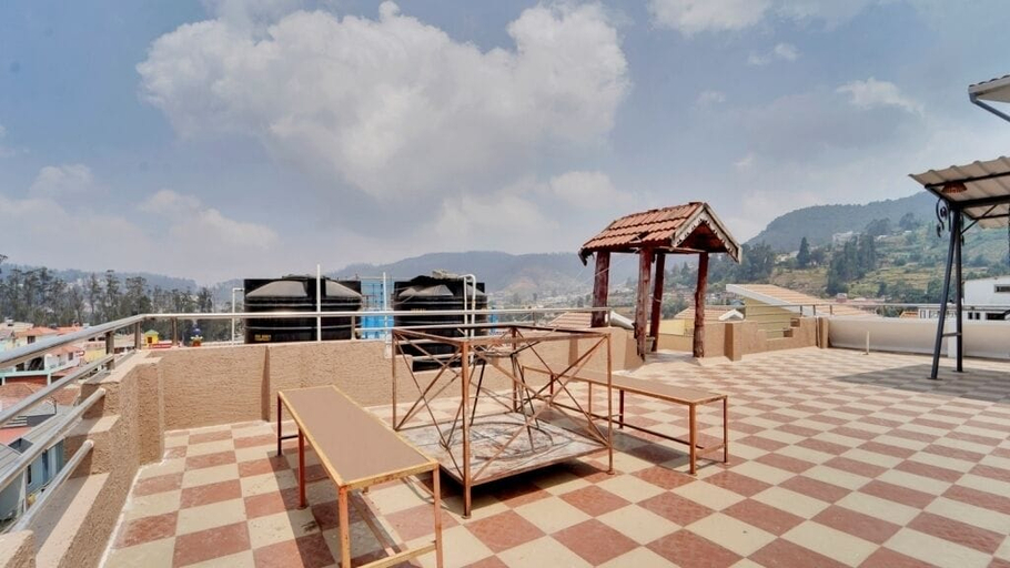 Others 5, iROOMZ Cool Spot, The Nilgiris