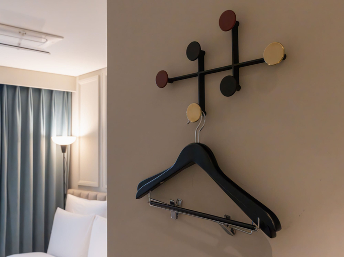 Bedroom 12