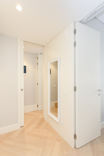 Others 5, Liiiving - Luxury Design Apartment H, Porto