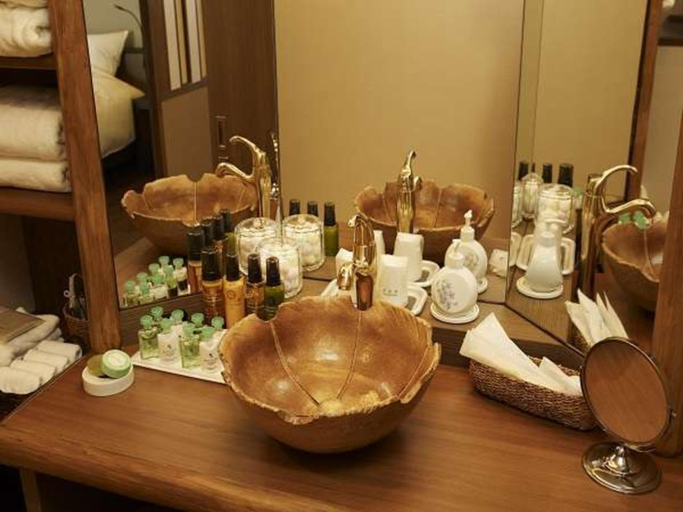 Bathroom 4, Ryokan Shinsen, Takachiho