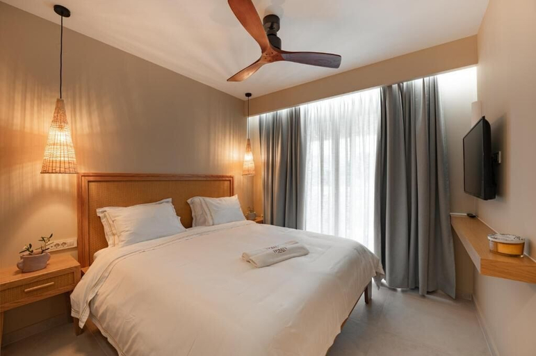 Bedroom 2, Trinity Design Suites, Epirus