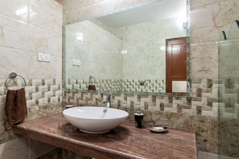 Bathroom 5, Villa Calangute Phase 4, North Goa