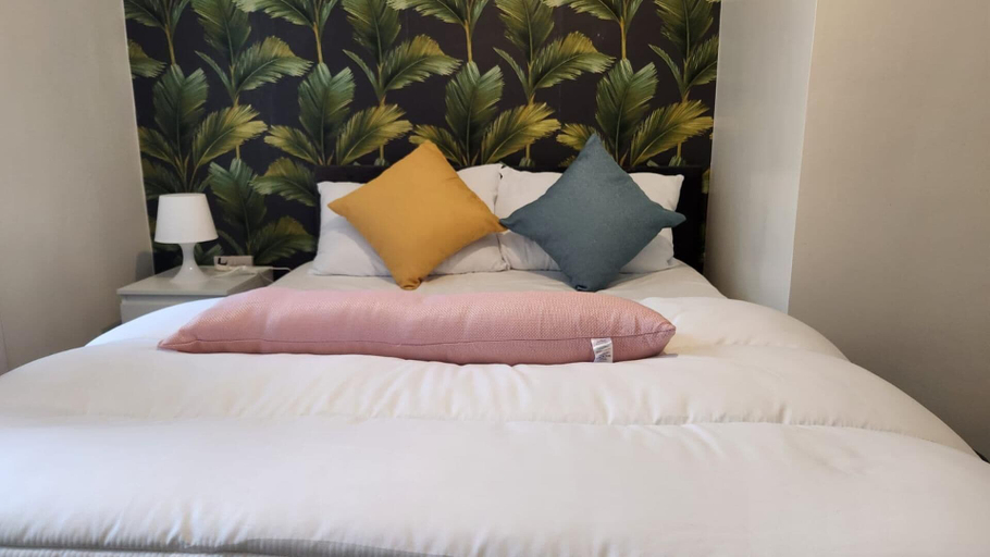Bedroom 4, Charming 2-bedroom Home With Modern Amenities, Oldham