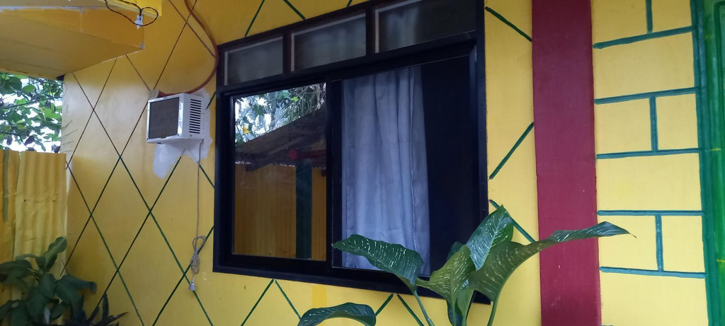 Others 2, Rodel Yellow Hauz, San Vicente
