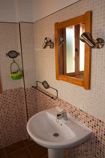 Bathroom 3, Apartamentos Paraje San Gines, Jaén