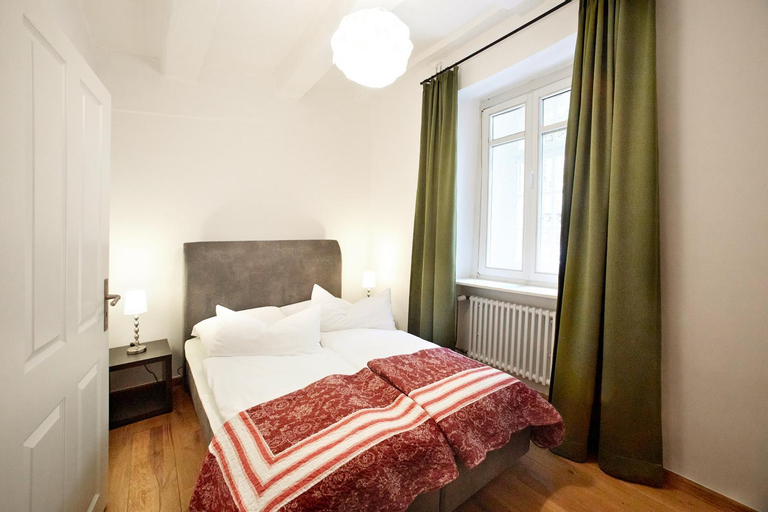 Quellenhof - Wohnen im Denkmal - Wohnung "AHR", Euskirchen