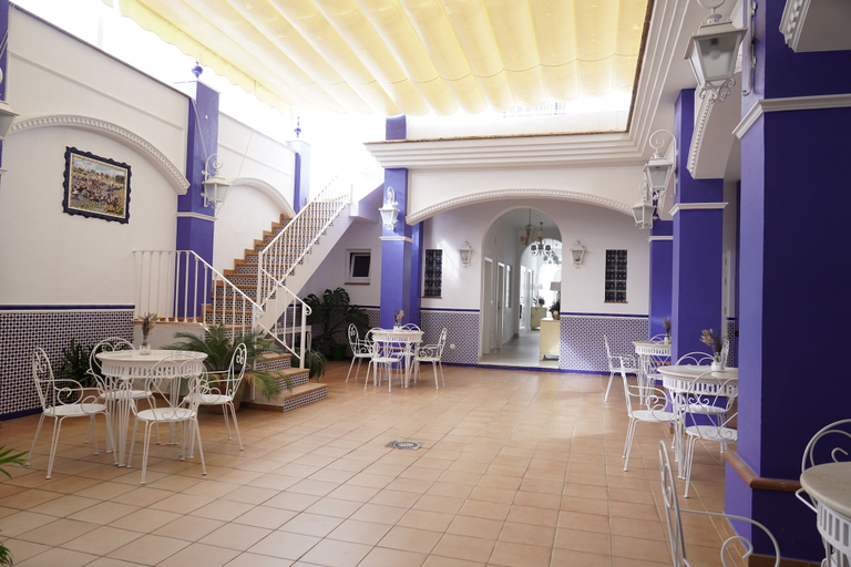 Others 5, Palacete Real, Huelva