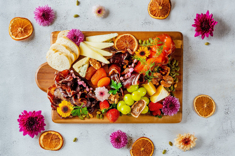 Food & Drinks 9