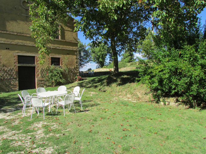 Others 2, Agriturismo Dea, Perugia