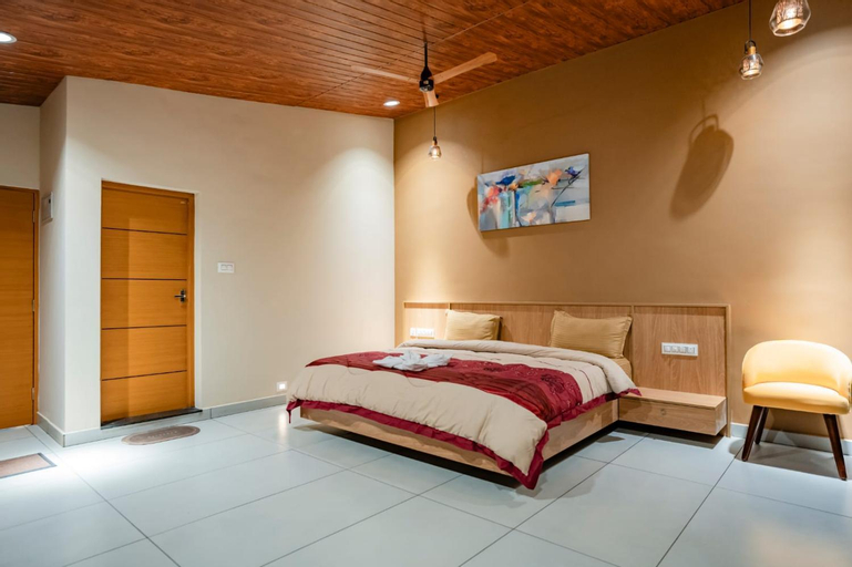 Bedroom 3, Cleveland Resorts, Idukki