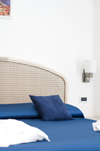 Bedroom 4, Hotel Villa Pandora, Salerno