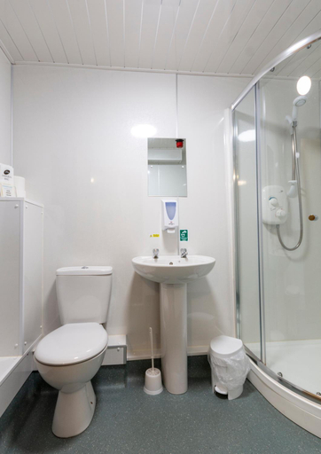 Bathroom 2, Ullapool Youth Hostel, Highland