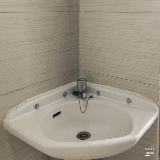 Bathroom 5