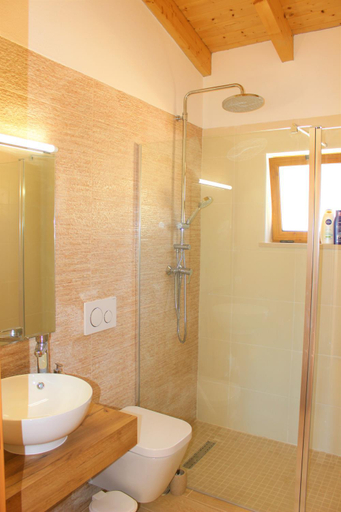 Bathroom 3, Quinta das Alfambras, Aljezur