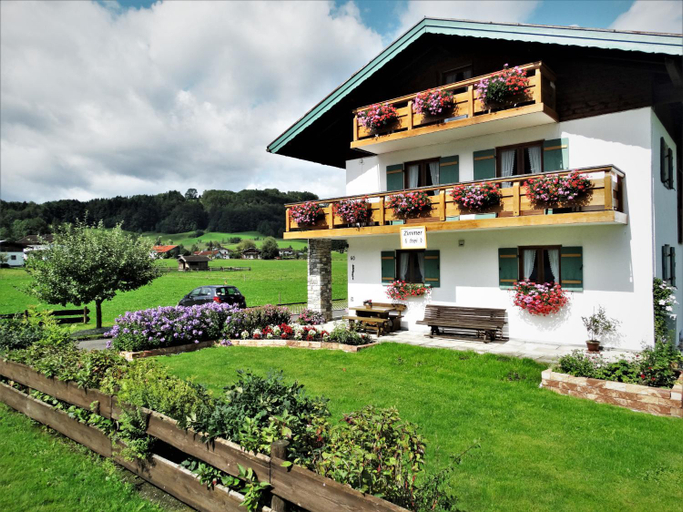 Others 4, Haus Saurler - Chiemgau Karte, Traunstein