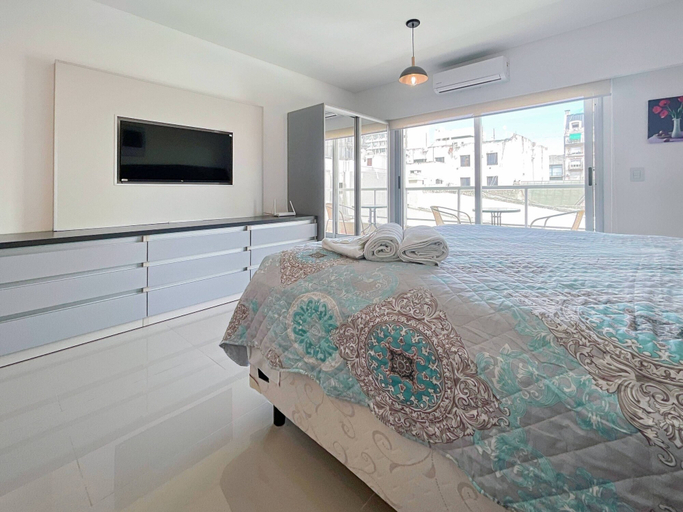 Bedroom 3, San Telmo Oasis- Contemporary Luxury Studios With Pool, Security, and More, Distrito Federal
