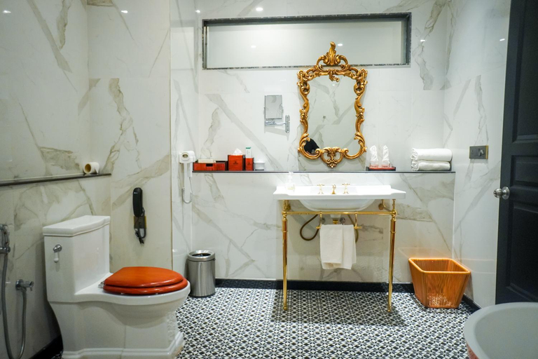 Bathroom 5, Mayfair Purnea, Purnia