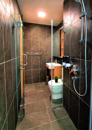 Bathroom 3, Sky Jacuzzi KLCC 吉隆坡双子塔空中浴缸, Kuala Lumpur