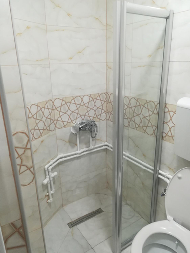 Bathroom 2, Hotel Palma, Novi Pazar