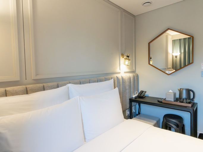 Bedroom 24