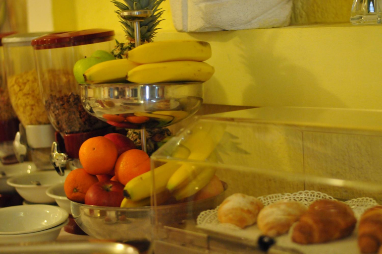 Food & Drinks 5, Hotel Galerija, Zagreb