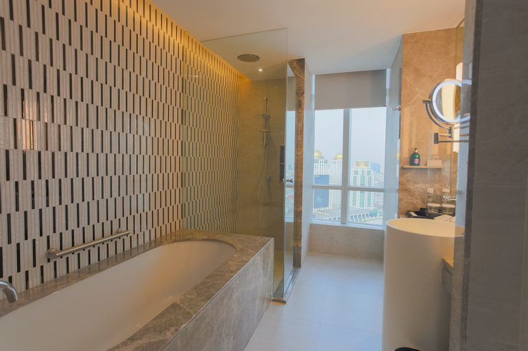 Bathroom 6