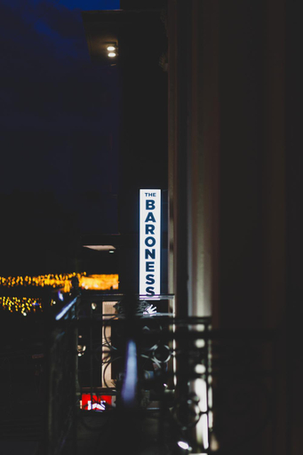 5, The Baroness, Peloponnese