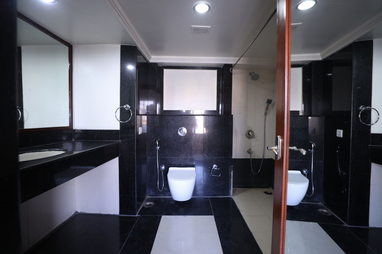 Bathroom 4, Eastin Hotels, Hyderabad