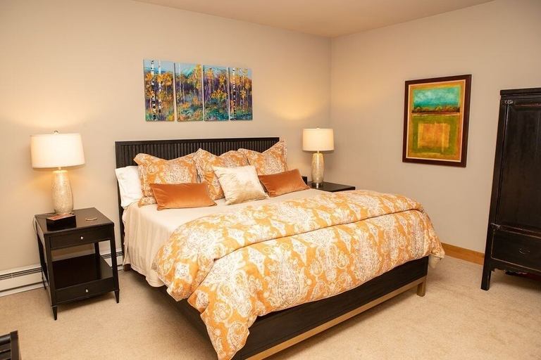 Room 5, 12A Sun Vail - 2 Br Condo, Eagle